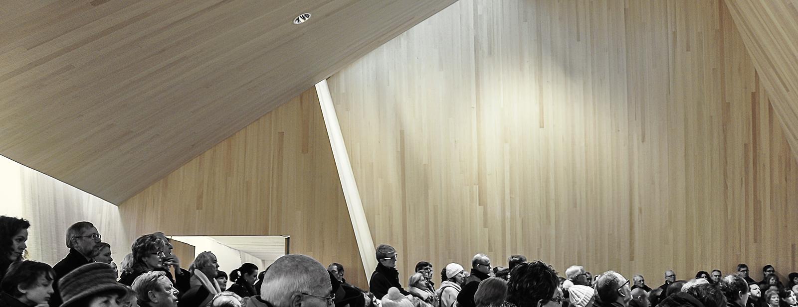 RIF_Innen_ohne_kreuz | © Architekt Walter Klasz, www.klasz.at