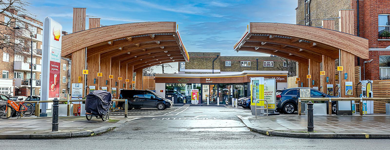 Shell_Electric_Vehicle_Carhging_Hub_Fulham_ArteliaUK_GJP_0742-Edit__copy__Gary_Britton | © Gary Britton