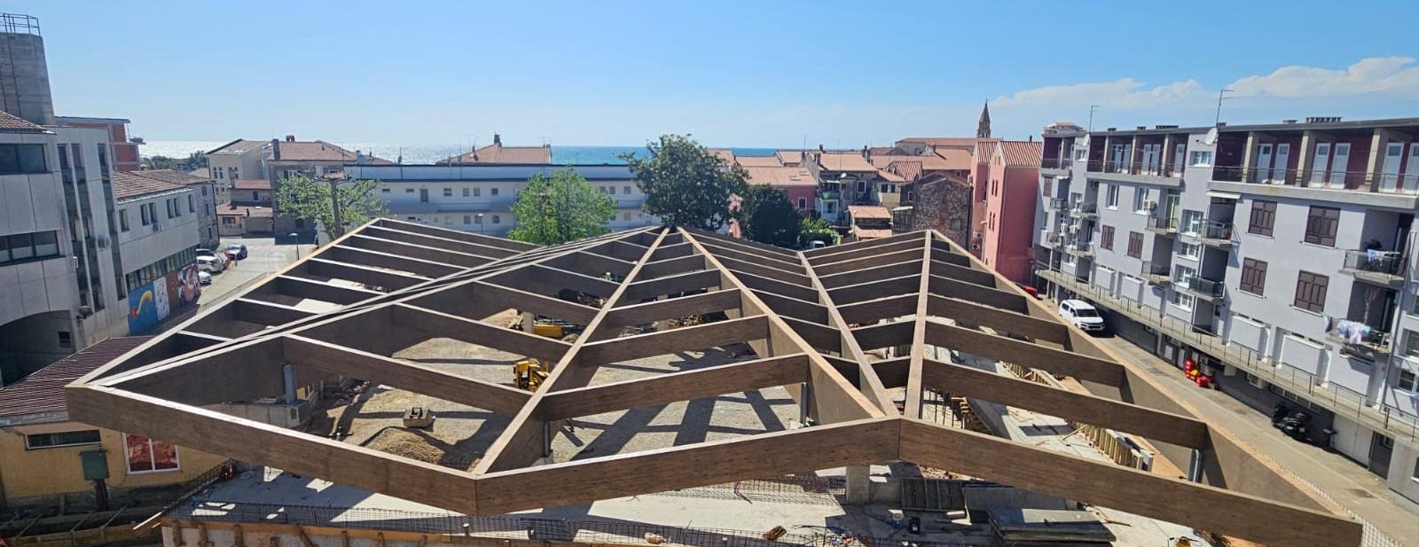 HNT_REF_Offener_Marktplatz_Umag_Kroatien_20240422_1__copy_Stenavert | © STENAVERT