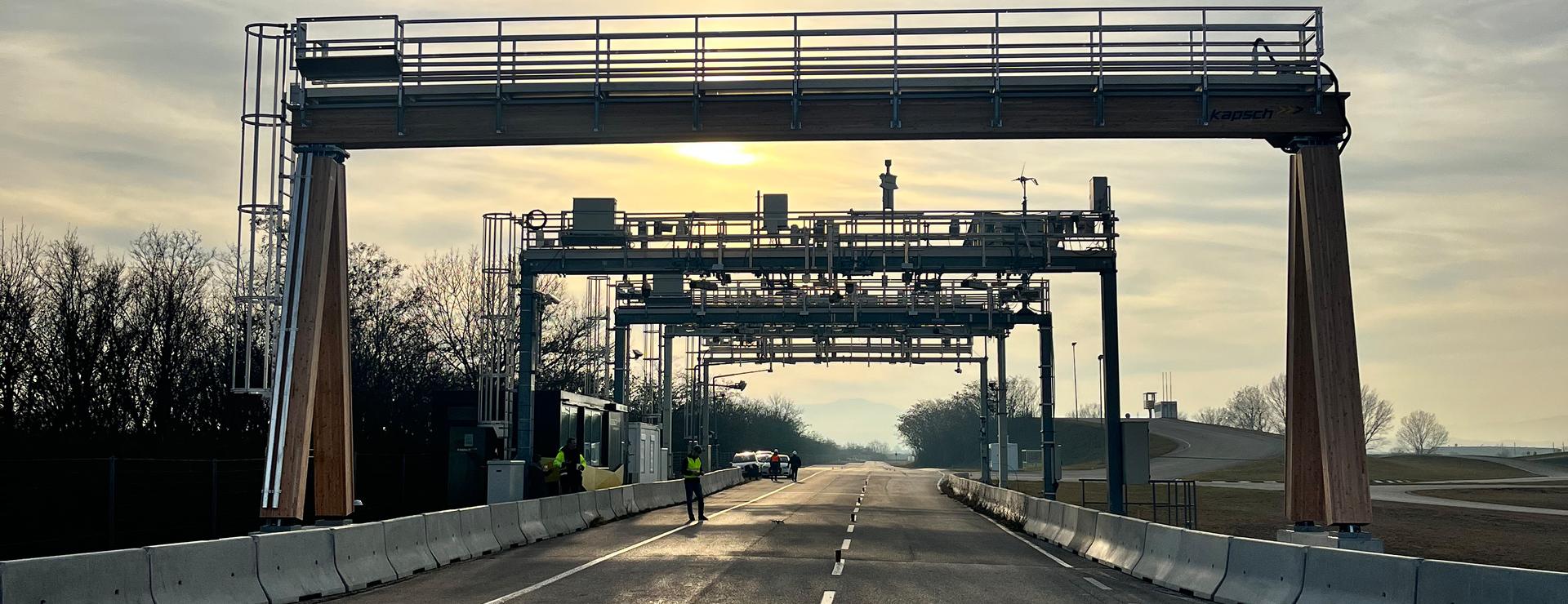 HNT_REF_Green_Gantry_Teesdorf_AT_20230216_002__copy__HASSLACHER_Gruppe_-_Felix_Mucha_crop | © HASSLACHER Gruppe - Felix Mucha