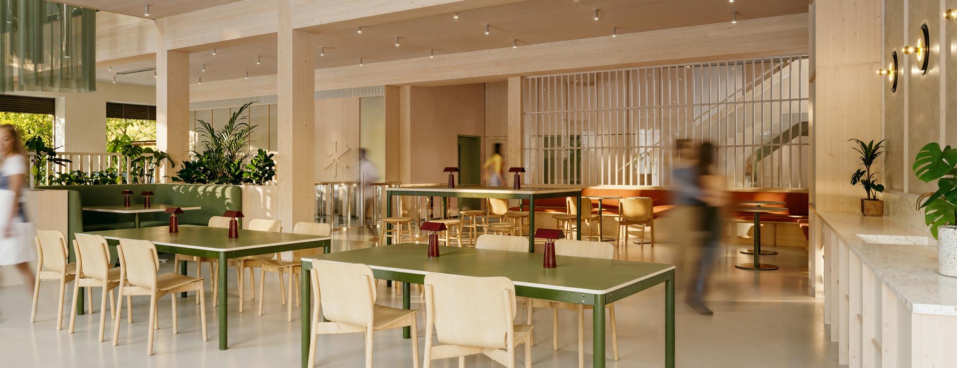 HNT_Trehus_One_Maidenhead_GB_20251013_003_Rendering_Reception-Cafe__copy__Studio_Archetype
