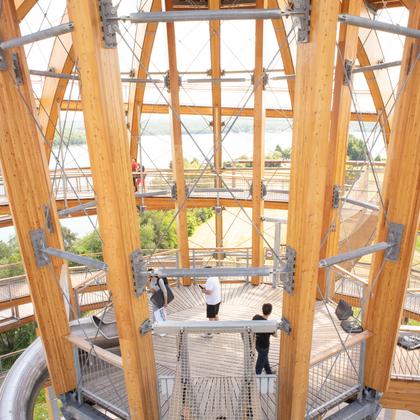 HESS_TIMBER_Steinberg_Kugelturm_5__copy__Corvin_Oelschlaeger | © Corvin Oelschlaeger | HESS TIMBER