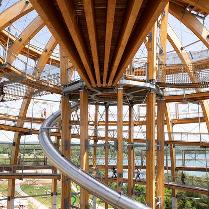 HESS_TIMBER_Steinberg_Kugelturm_4__copy__Corvin_Oelschlaeger | © Corvin Oelschlaeger | HESS TIMBER