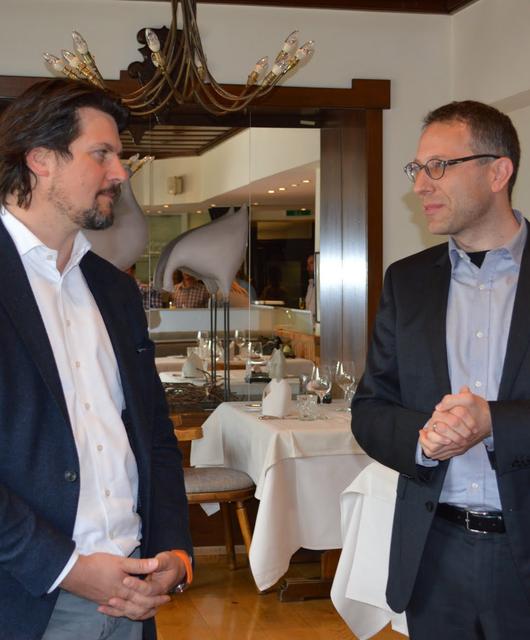 DSC_0039 | © CEO Christoph Kulterer (links) mit Dietmar Sternad, BsC Mba (rechts) © HASSLACHER Gruppe