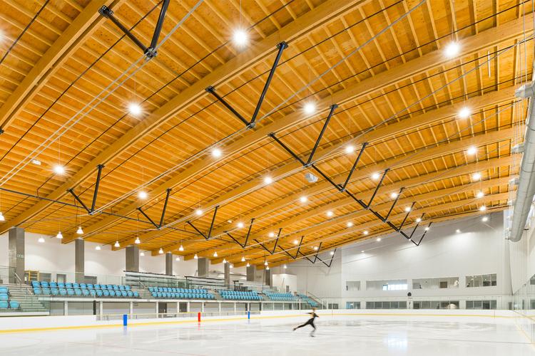 NorthSurreySport_IceComplex__copy_CalvinOwenJones_StructureCraft_08 | © CalvinOwenJones & StructureCraft