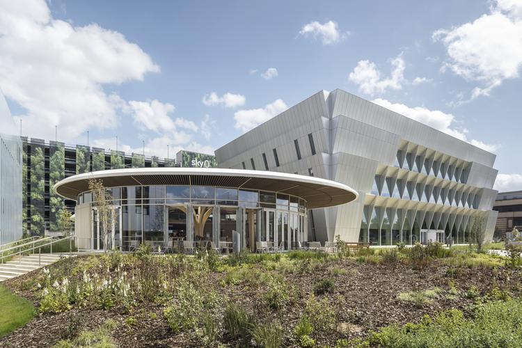 HNT_REF_Sky_Innovation_Centre_Pavilion_GB_20220816_001__copy__Mark_Hazeldine | © HASSLACHER Gruppe | © Mark Hazeldine