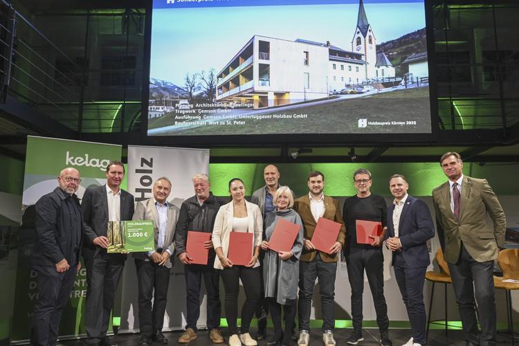 Holzbaupreis_Ka__rnten_2025_Sonderpreis_Mehrzweckgeba__ude__ndash__Wirt_zu_St__Peter_proHolzKa__rnten