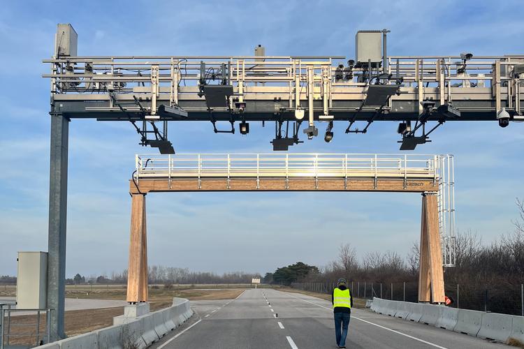 HNT_REF_Green_Gantry_Teesdorf_AT_20230216_005__copy__HASSLACHER_Gruppe_-_Felix_Mucha_crop | © HASSLACHER Gruppe - Felix Mucha